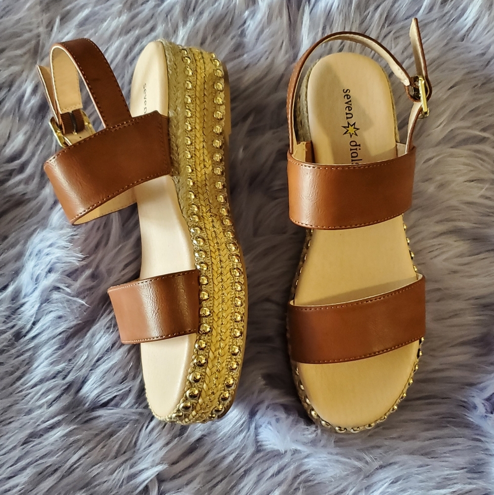ESPADRILLE FLATFORM WOMEN'S SANDAL SZ 6M